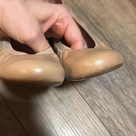 Pretty Ballerinas Flats - Picture 5 of 7